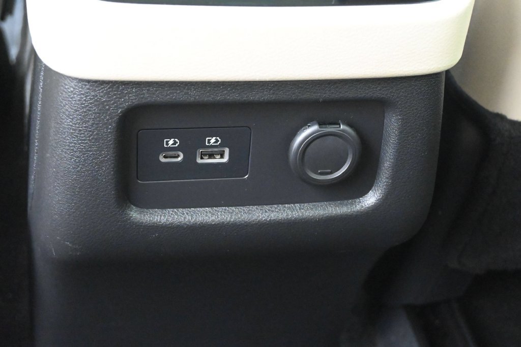 Used 2023 INFINITI QX60 Luxe w/ Cargo Package FWD image 18