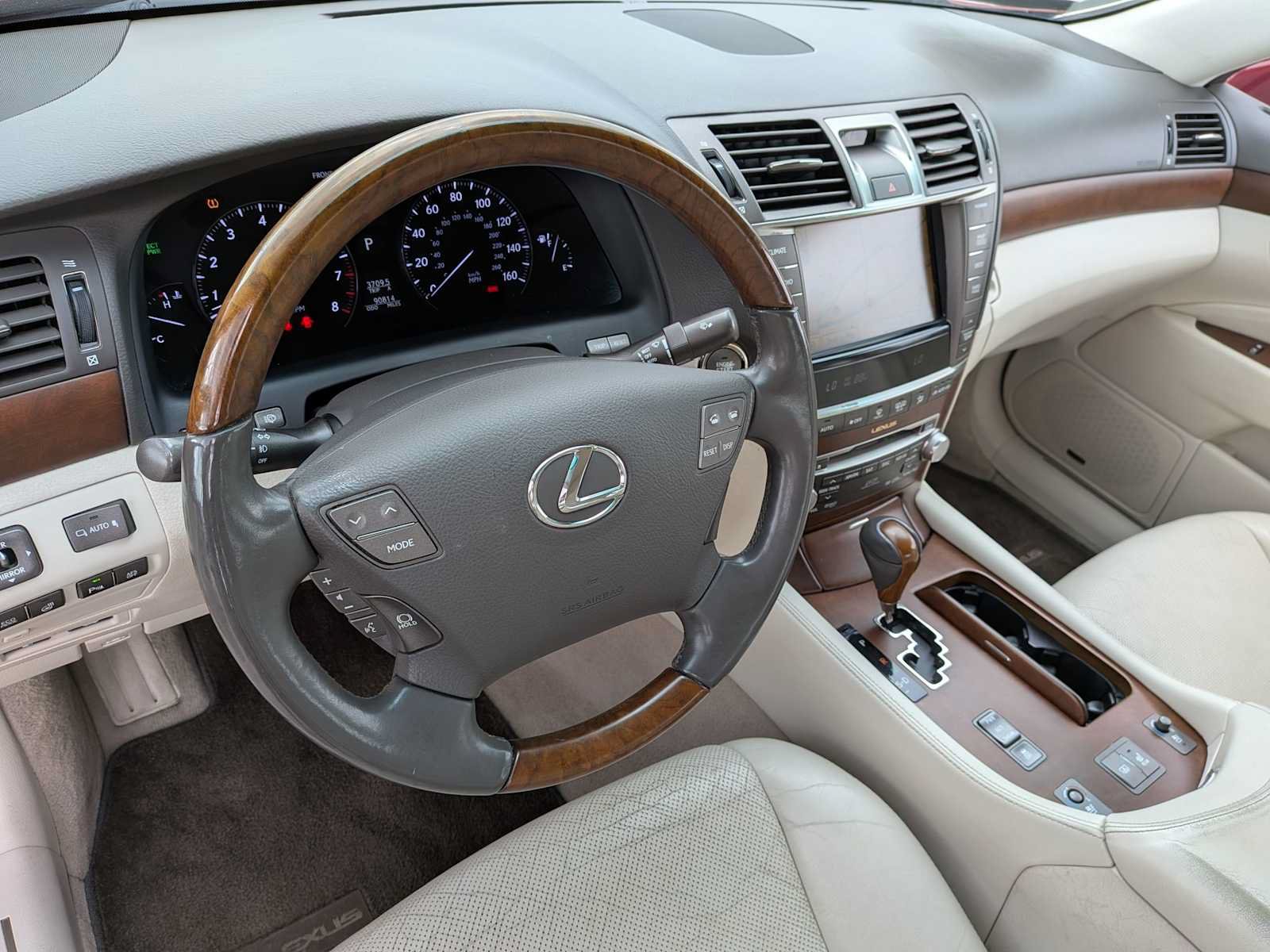 Used 2012 Lexus LS 460 AWD w/ Luxury Value Edition image 2