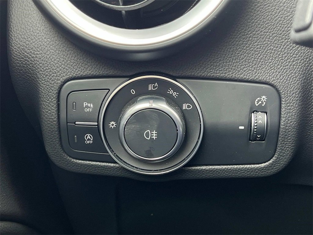 New 2025 Alfa Romeo Stelvio Sprint image 26