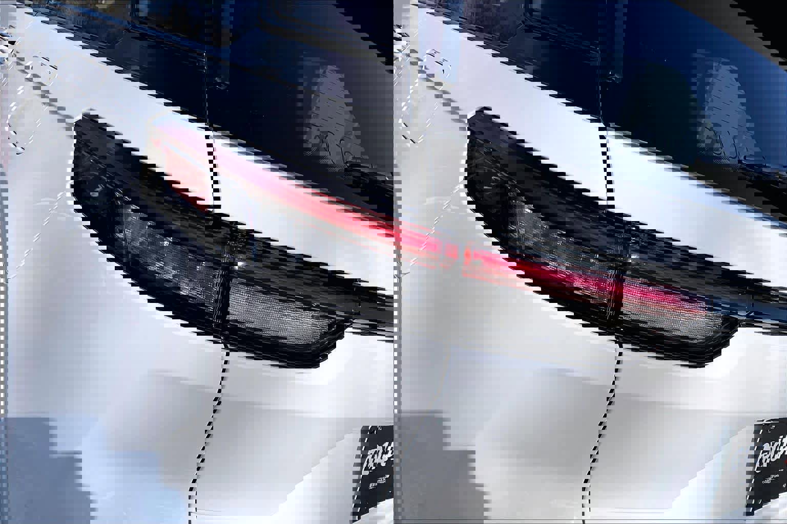 Used 2025 Jeep Grand Cherokee Summit w/ Obsidian Package image 29