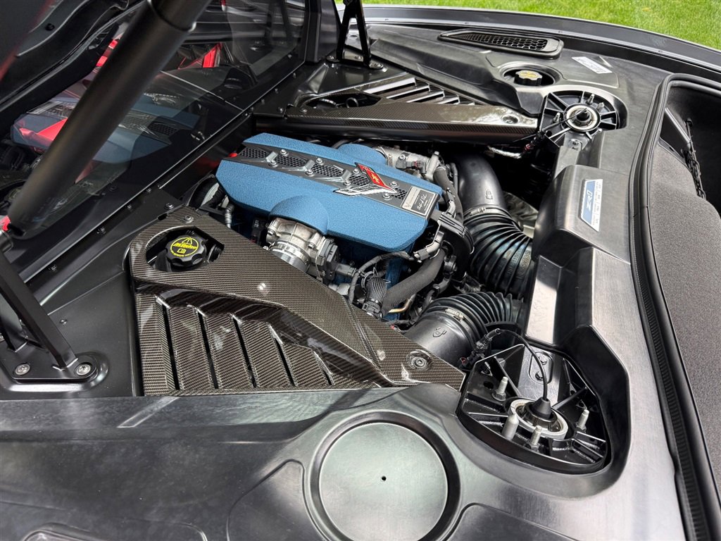 Used 2025 Chevrolet Corvette ZR1 w/ ZR1 Carbon Fiber Aero Package image 81