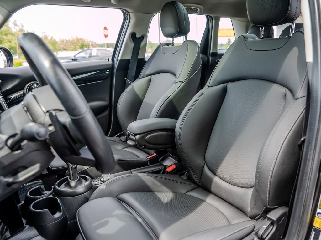 Used 2024 MINI Cooper S image 17