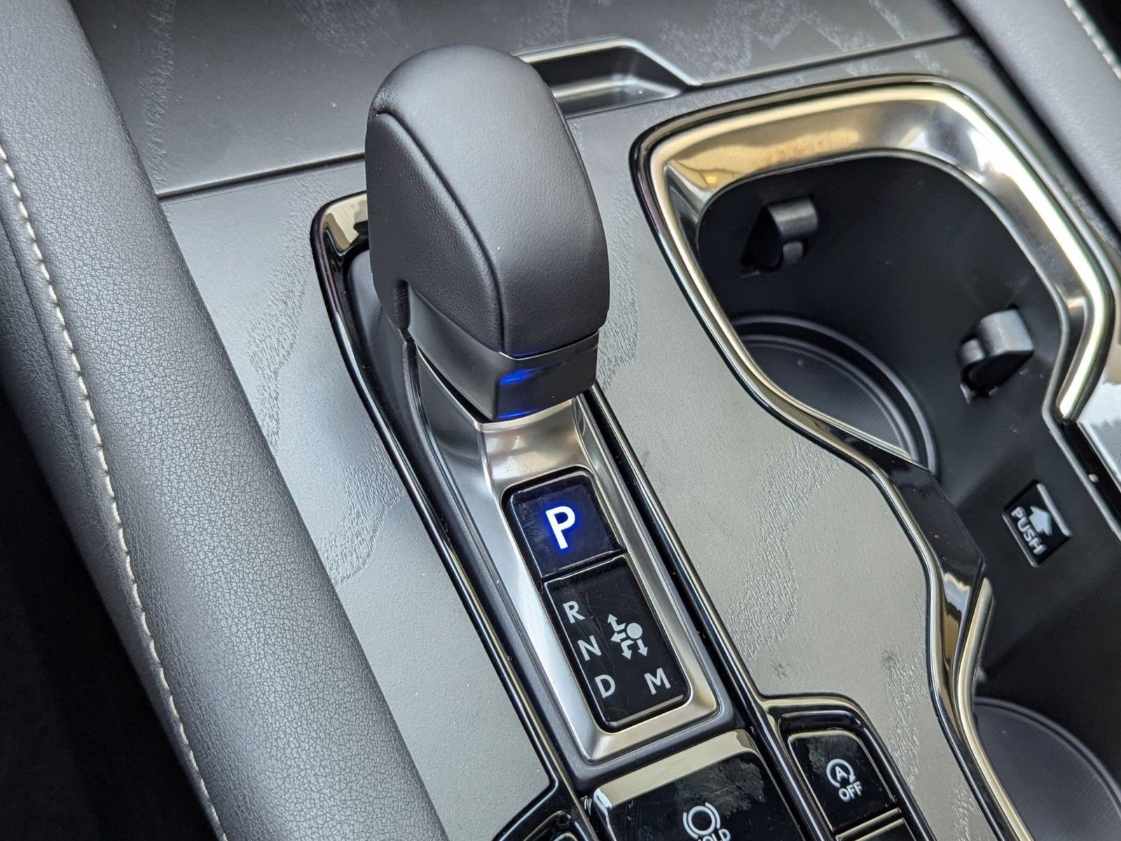 New 2025 Lexus RX 350 AWD image 15