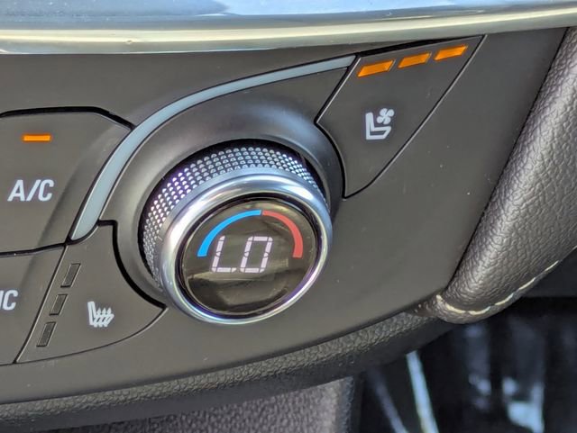 Certified 2023 Chevrolet Traverse Premier FWD image 27