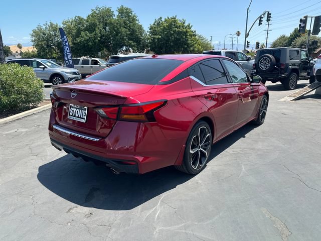 Used 2023 Nissan Altima 2.5 SR FWD image 8