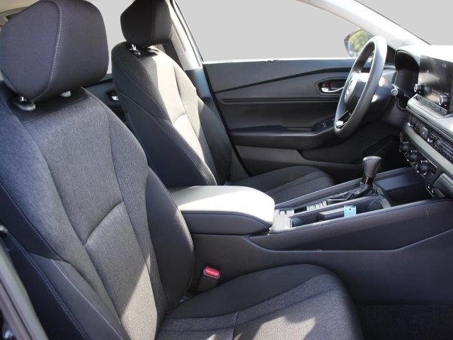 Used 2024 Honda Accord EX image 25