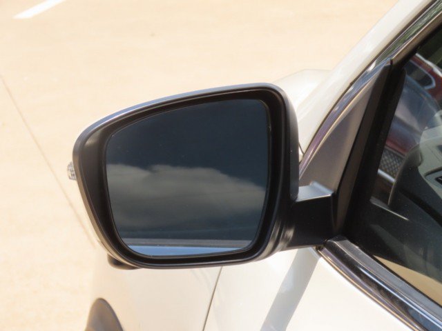Used 2021 Nissan Rogue Sport SL w/ Premium Package FWD image 13