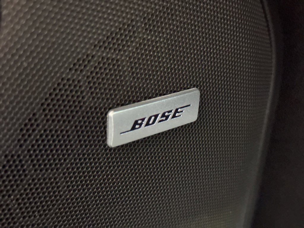 Used 2024 Chevrolet Suburban Premier image 36