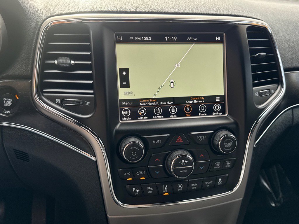 Used 2018 Jeep Grand Cherokee Limited image 13