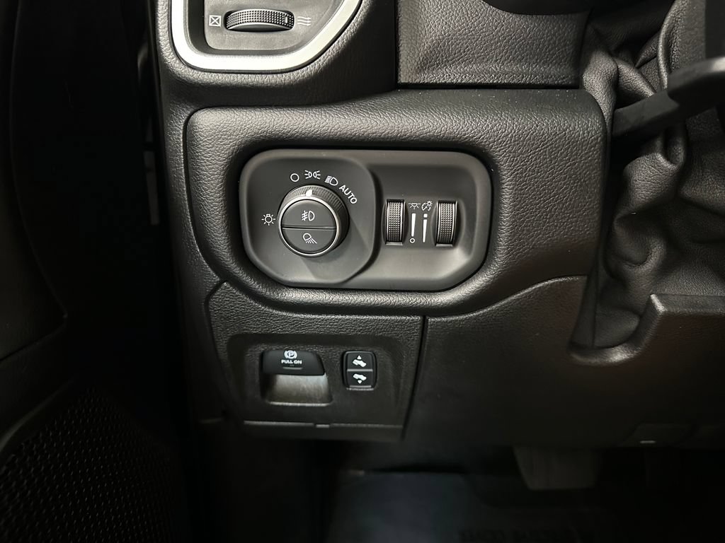 Certified 2019 RAM 1500 Big Horn AWD/4WD image 21