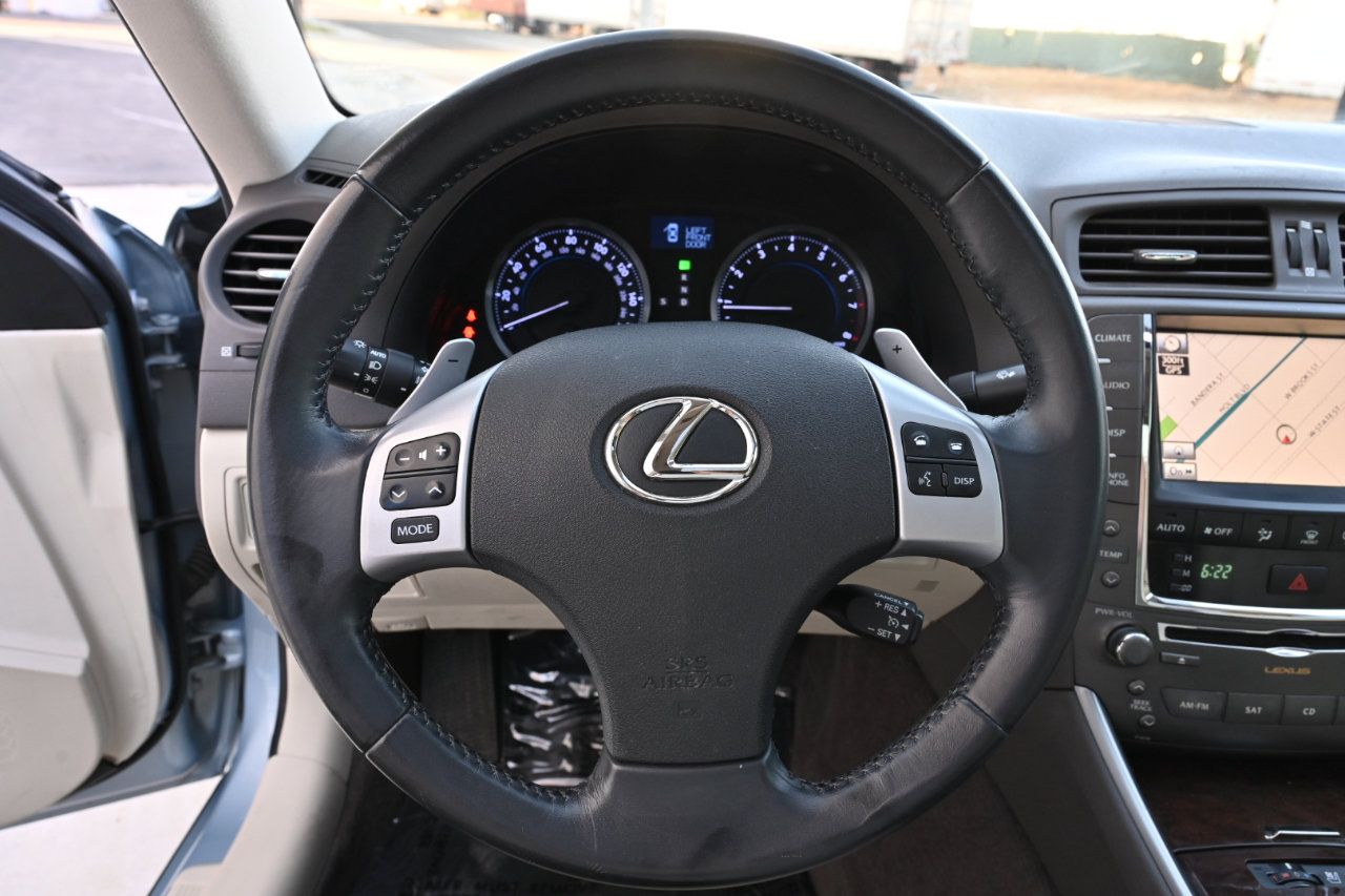 Used 2011 Lexus IS 250 w/ Premium Pkg Value Edition RWD image 16