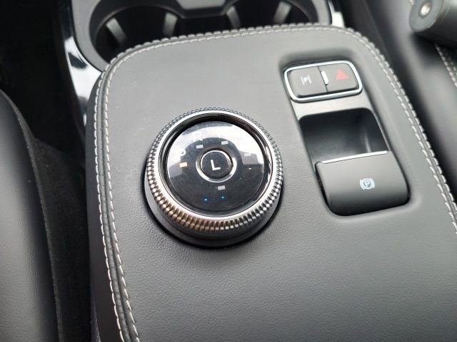 Used 2021 Ford Mustang Mach-E Premium image 24