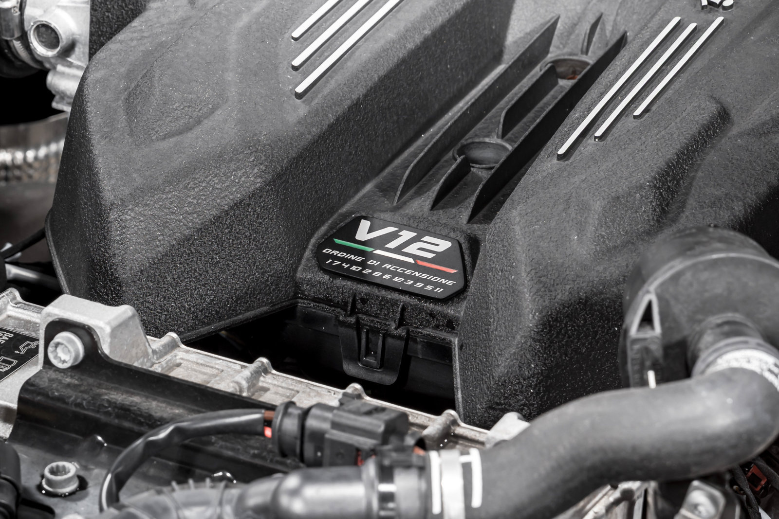 Used 2025 Lamborghini Revuelto AWD/4WD image 53