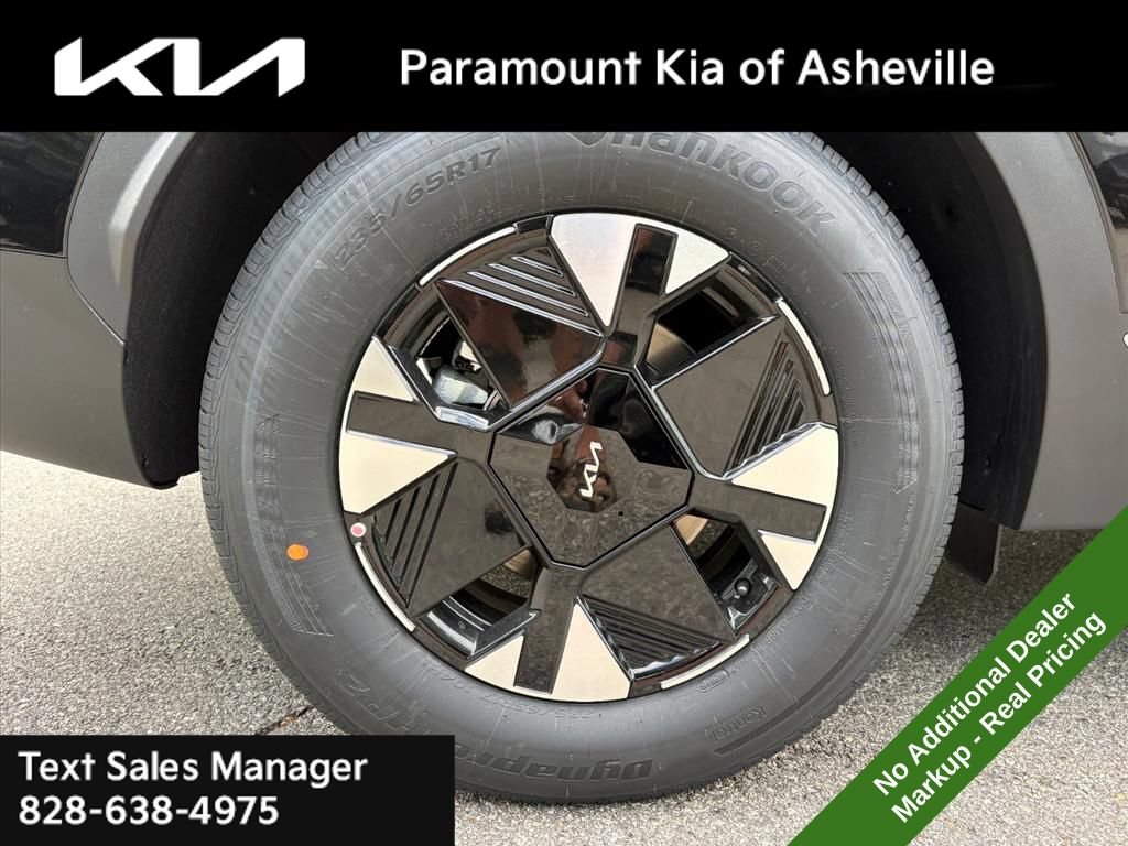New 2026 Kia Sportage LX FWD image 30