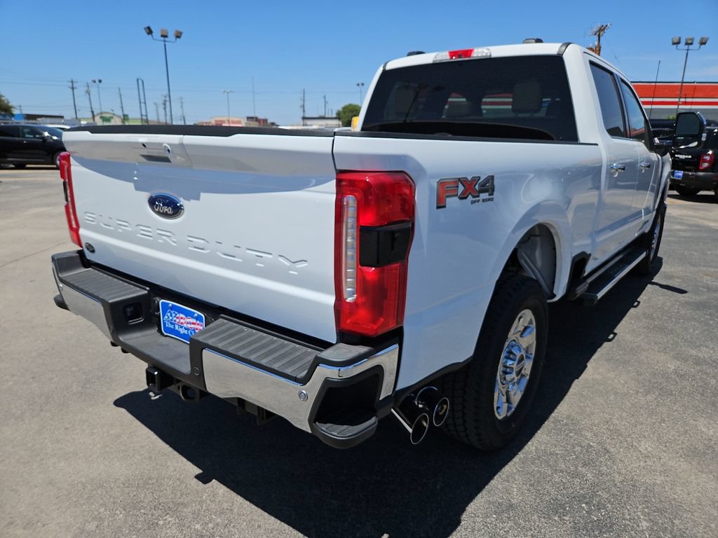 New 2026 Ford F250 Lariat w/ Chrome Package AWD/4WD image 11