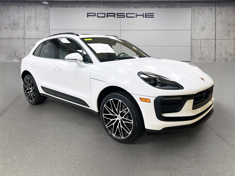 New 2026 Porsche Macan AWD/4WD image 7