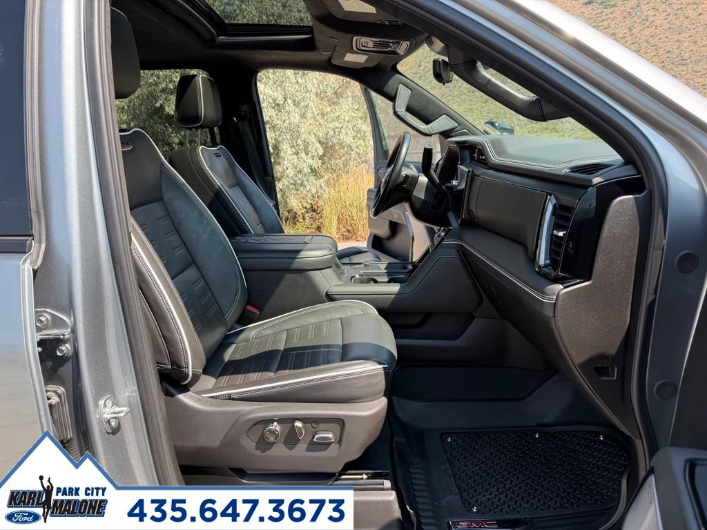 Used 2024 GMC Sierra 2500 AT4X AWD/4WD image 37