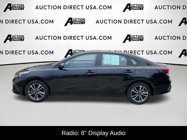Used 2023 Kia Forte LXS w/ LXS Technology Package image 3