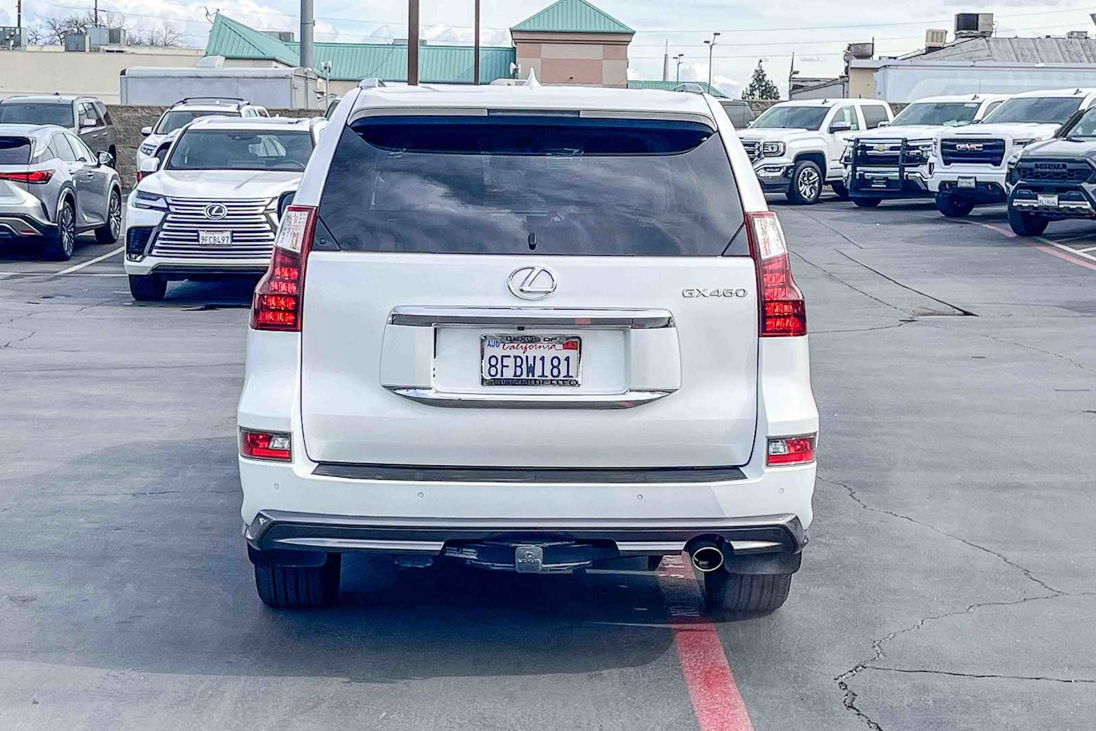 Used 2018 Lexus GX 460 Premium image 3