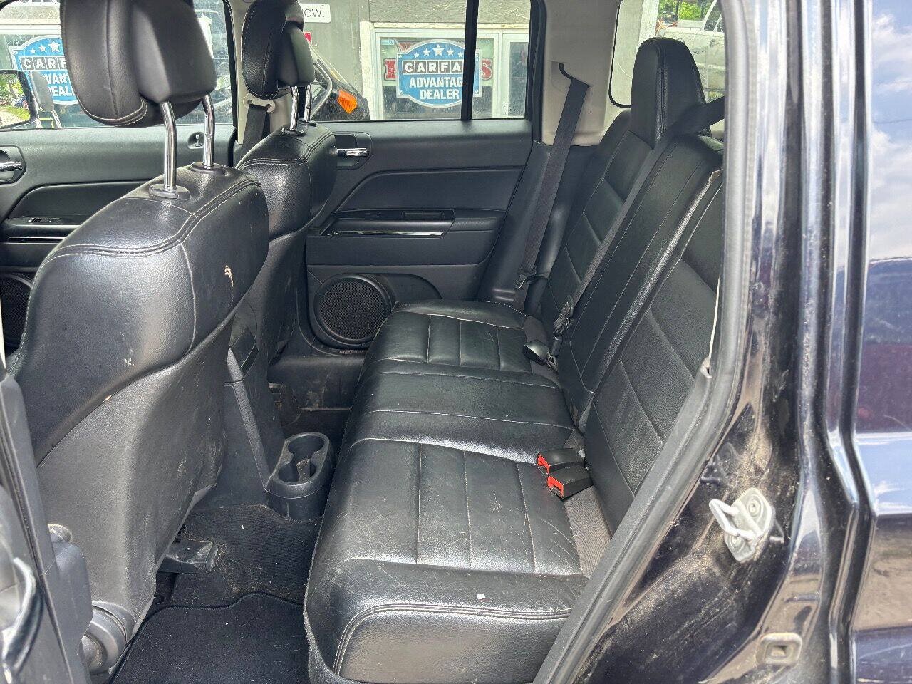 Used 2011 Jeep Patriot Latitude w/ Sun/Sound Group AWD/4WD image 15
