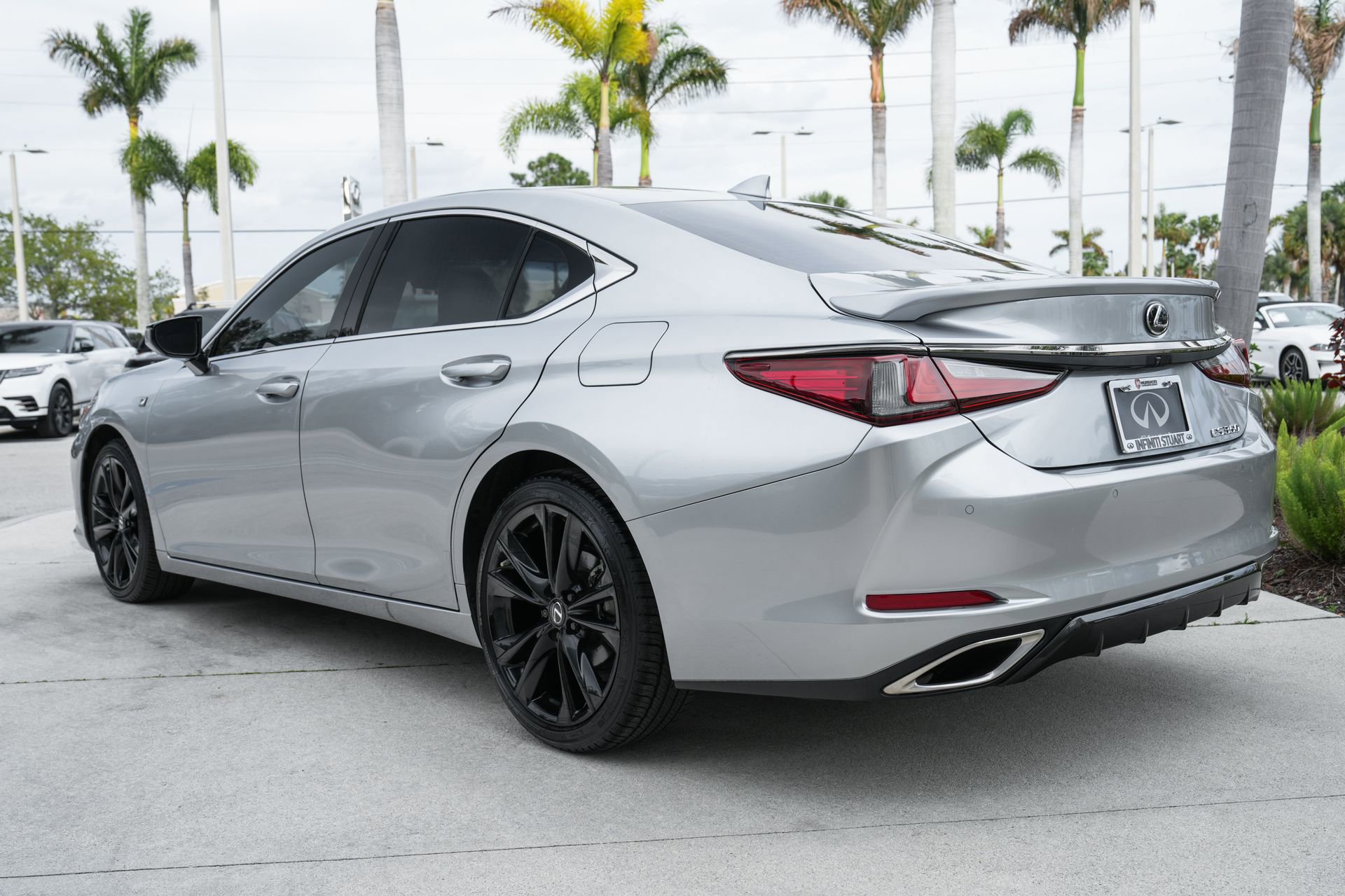 Used 2022 Lexus ES 350 F Sport w/ Accessory Package 2 image 25