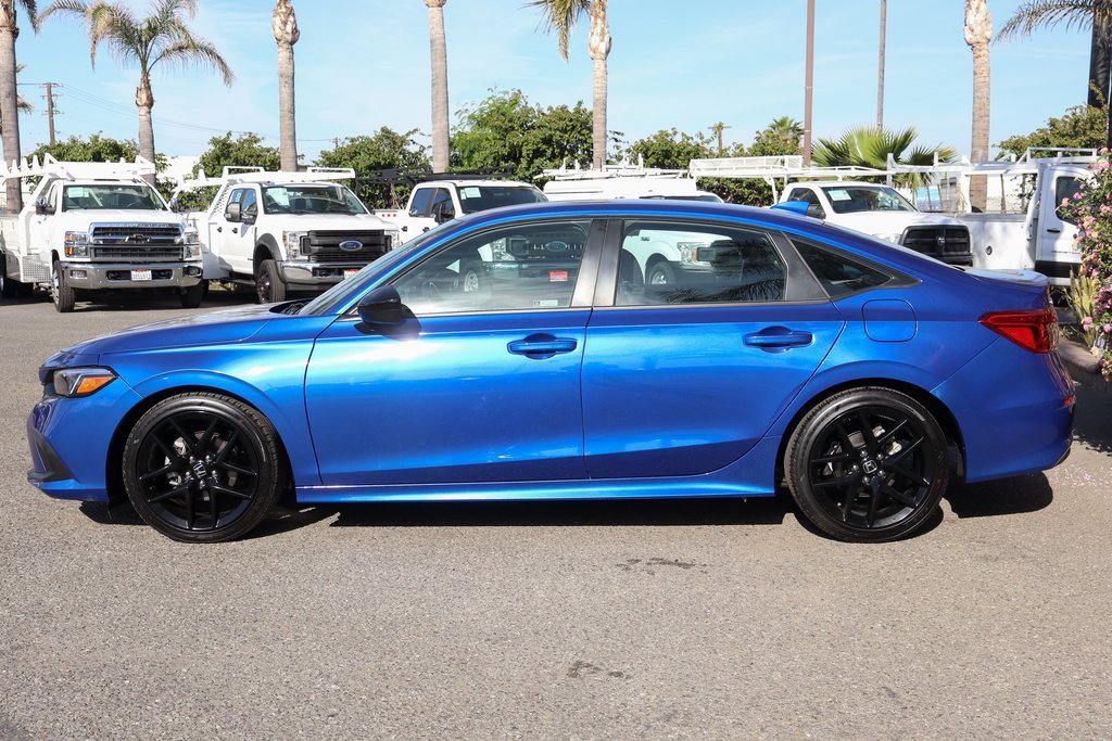 Used 2023 Honda Civic Sport image 5