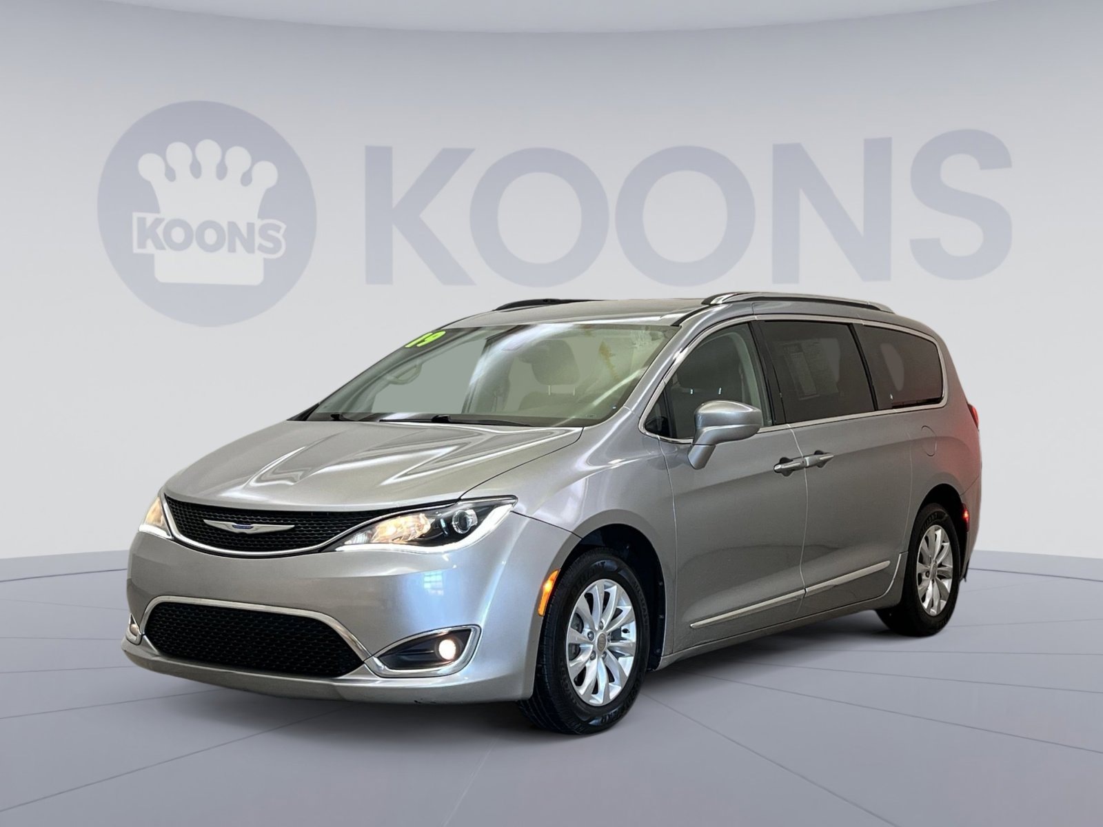 Used 2019 Chrysler Pacifica Touring-L