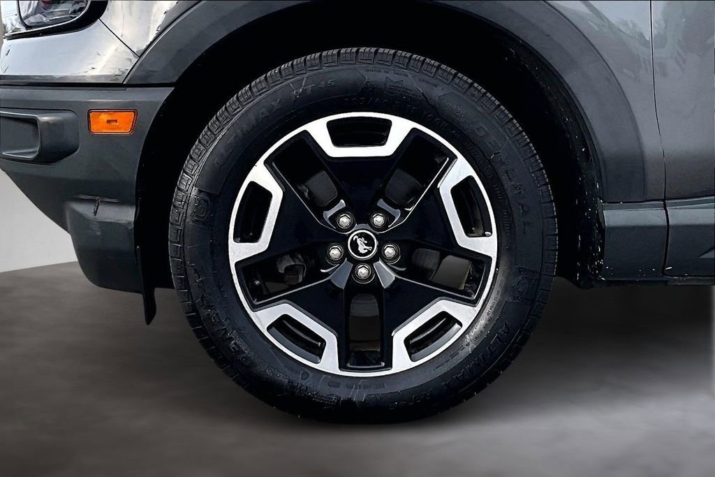 Used 2022 Ford Bronco Sport Outer Banks image 10