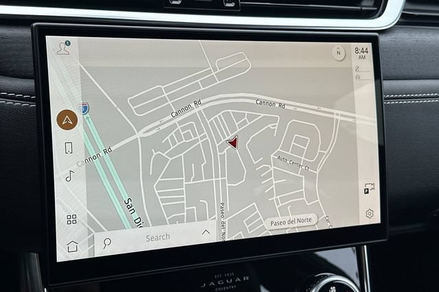 Certified 2024 Jaguar XF R-Dynamic SE AWD/4WD image 17