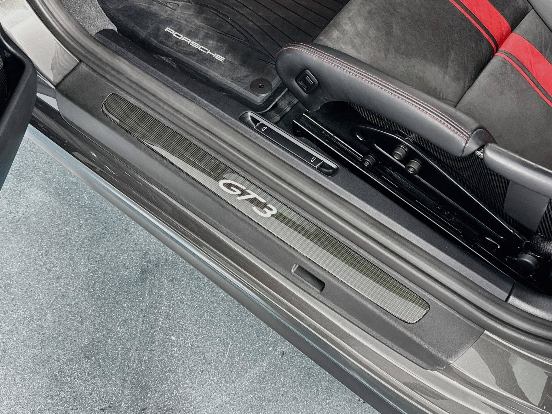 Used 2019 Porsche 911 GT3 RWD image 39
