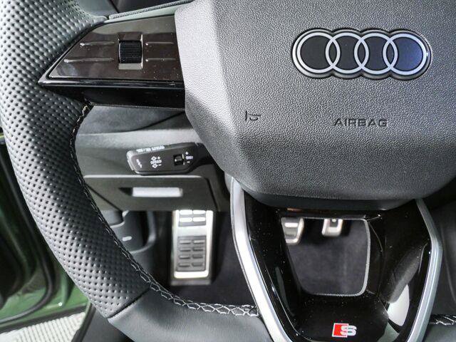 New 2026 Audi SQ5 Prestige AWD/4WD image 11