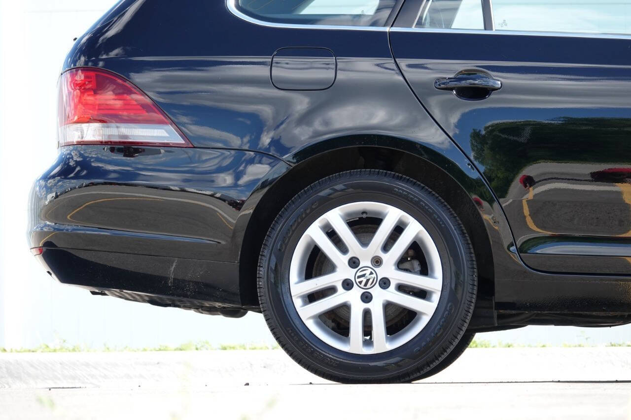 Used 2013 Volkswagen Jetta TDI FWD image 28