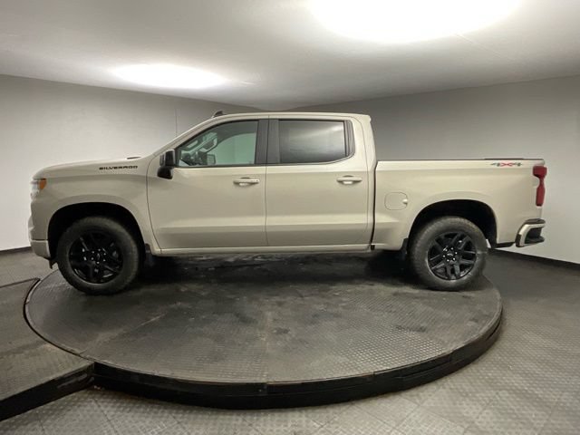 New 2026 Chevrolet Silverado 1500 RST w/ LPO, Dark Essentials Package AWD/4WD image 4