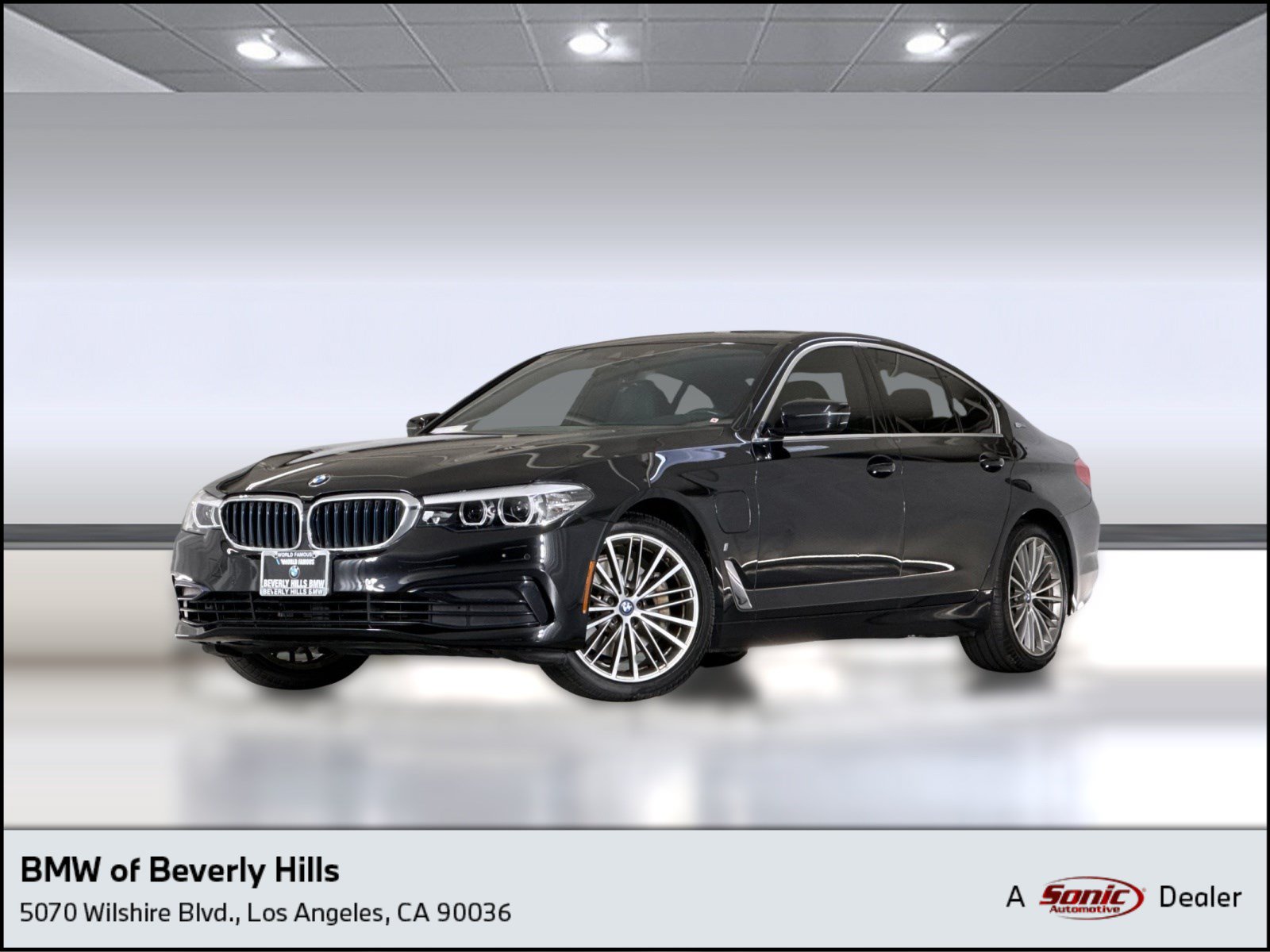 Used 2019 BMW 530e w/ Convenience Package RWD image 1