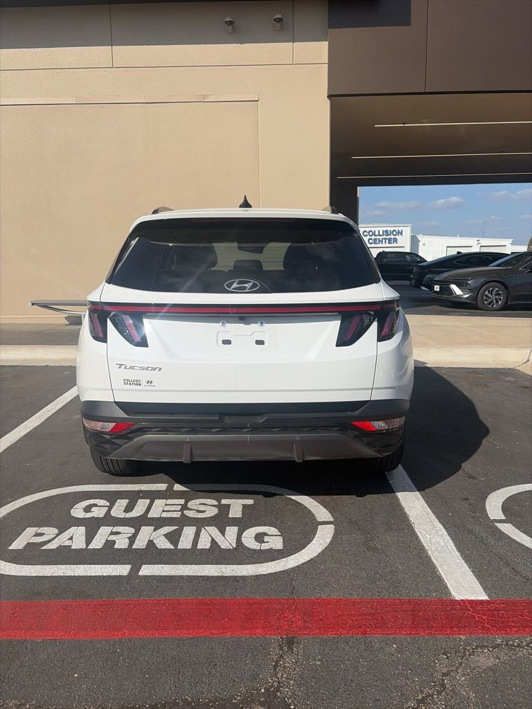 Certified 2023 Hyundai Tucson Limited w/ Cargo Package image 5