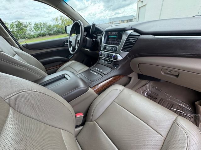 Used 2015 Chevrolet Suburban LTZ image 32