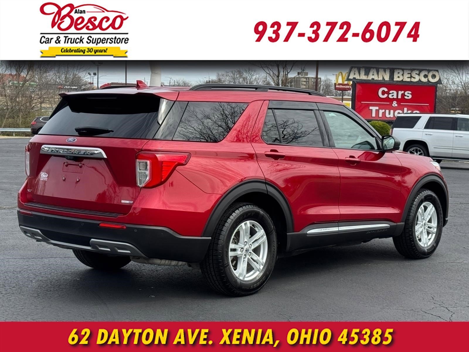 Used 2020 Ford Explorer XLT w/ Equipment Group 202A image 4