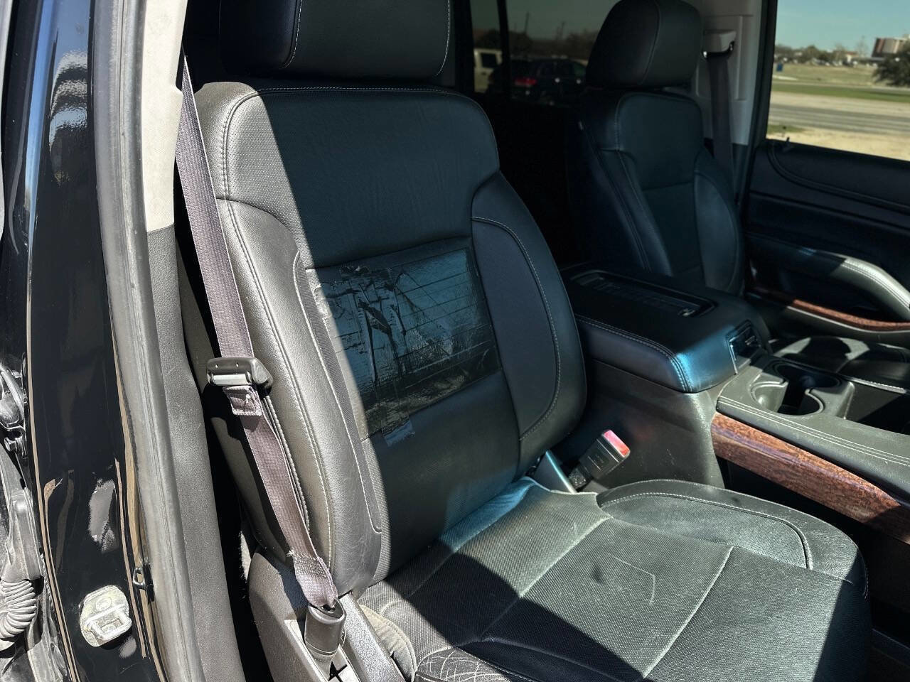 Used 2015 GMC Yukon XL SLT w/ Open Road Package image 28