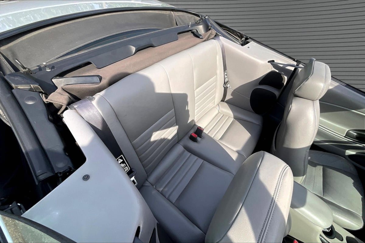 Used 2001 Ford Mustang GT Premium RWD image 25