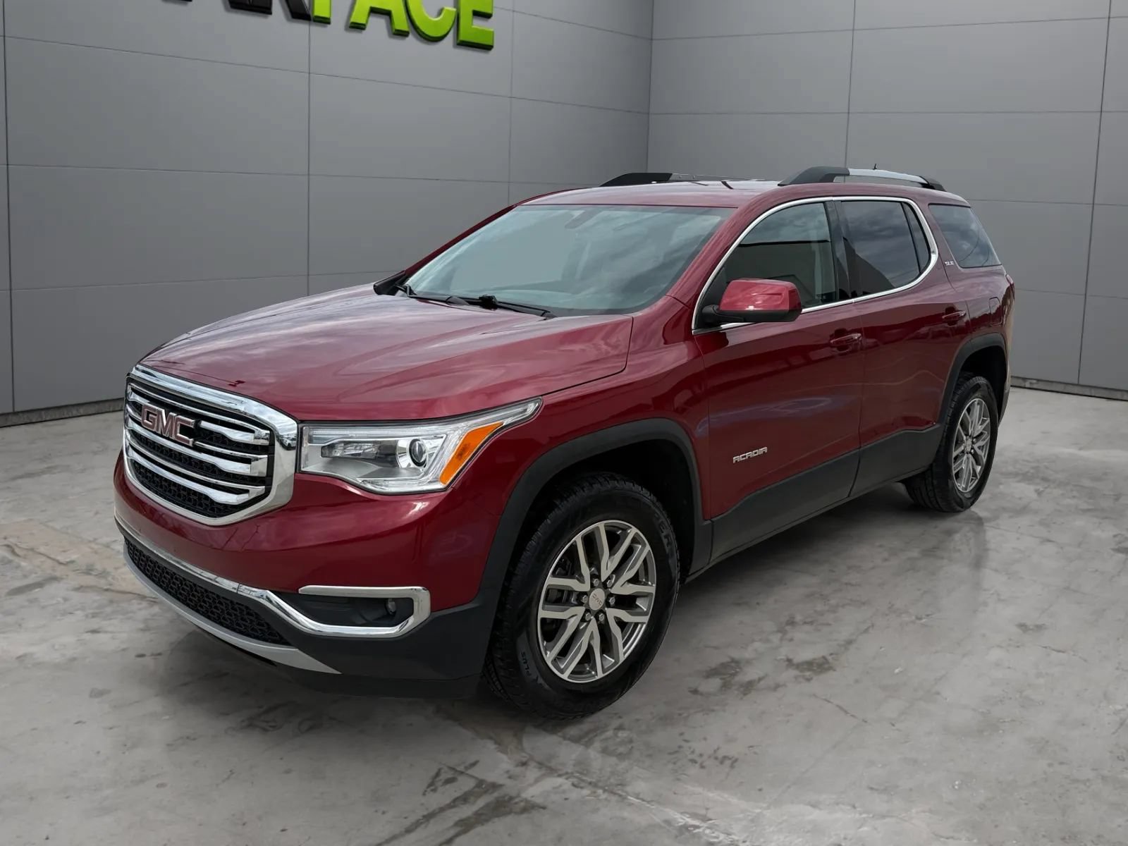 Used 2019 GMC Acadia SLE w/ Driver Alert Package I AWD/4WD image 6