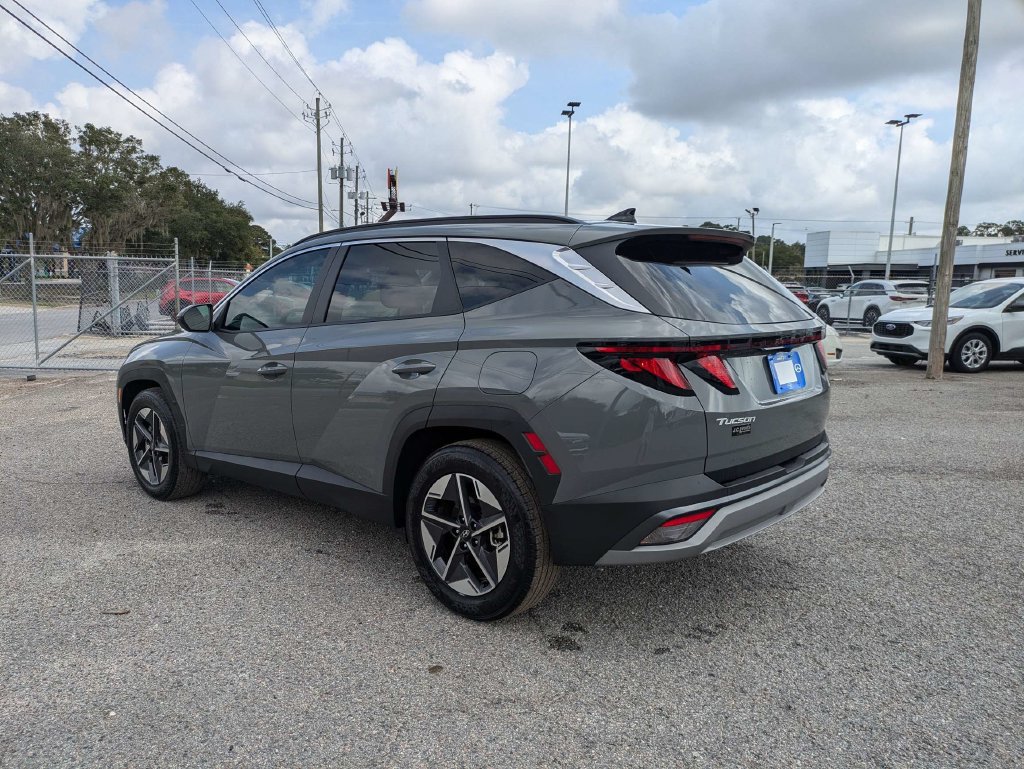 Used 2025 Hyundai Tucson SEL FWD image 6