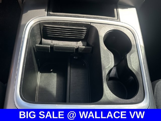 Used 2022 RAM 1500 Classic SLT w/ Trailer & Traction Group RWD image 19