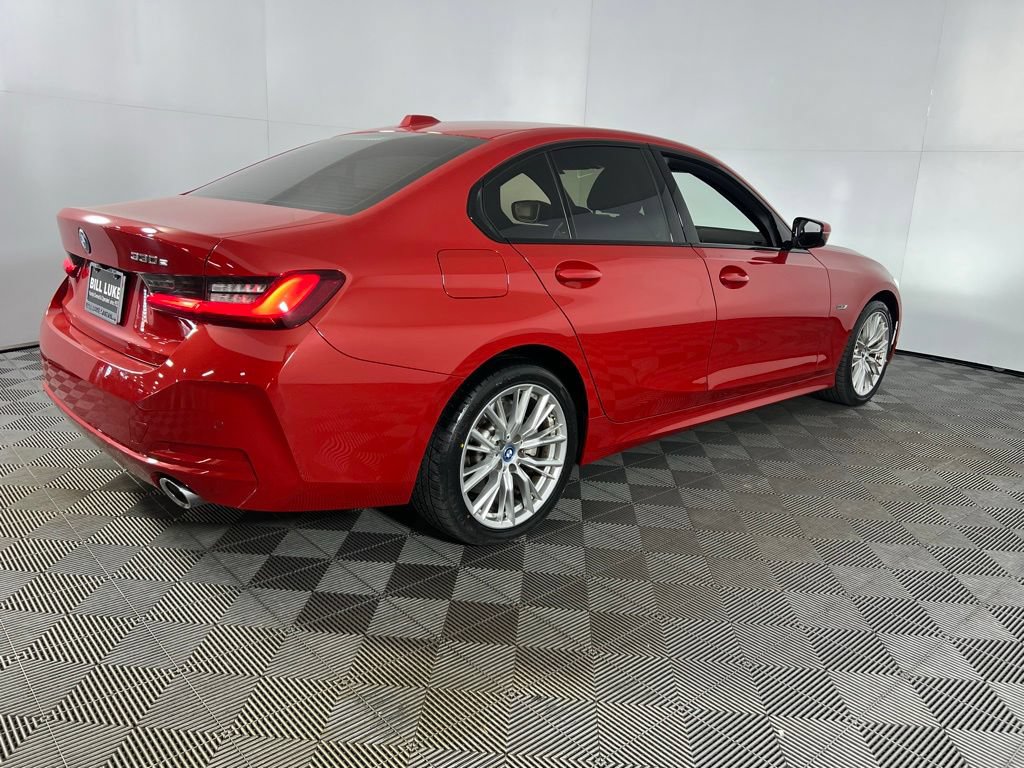 Used 2023 BMW 330e w/ Driving Assistance Package RWD image 6