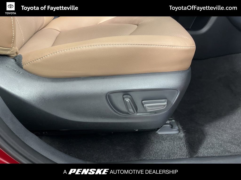 Certified 2026 Toyota Grand Highlander AWD image 8