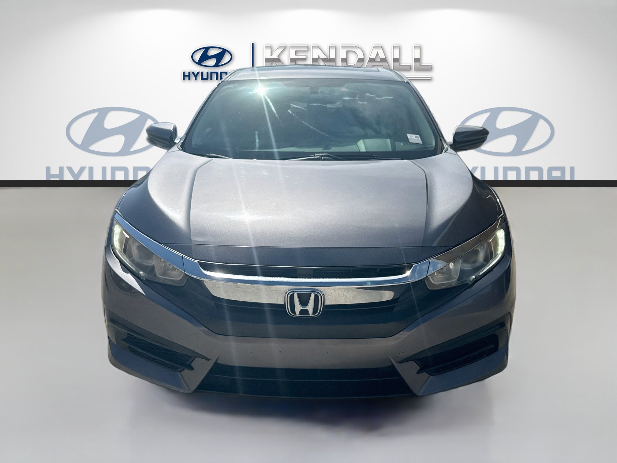 Used 2017 Honda Civic EX image 2