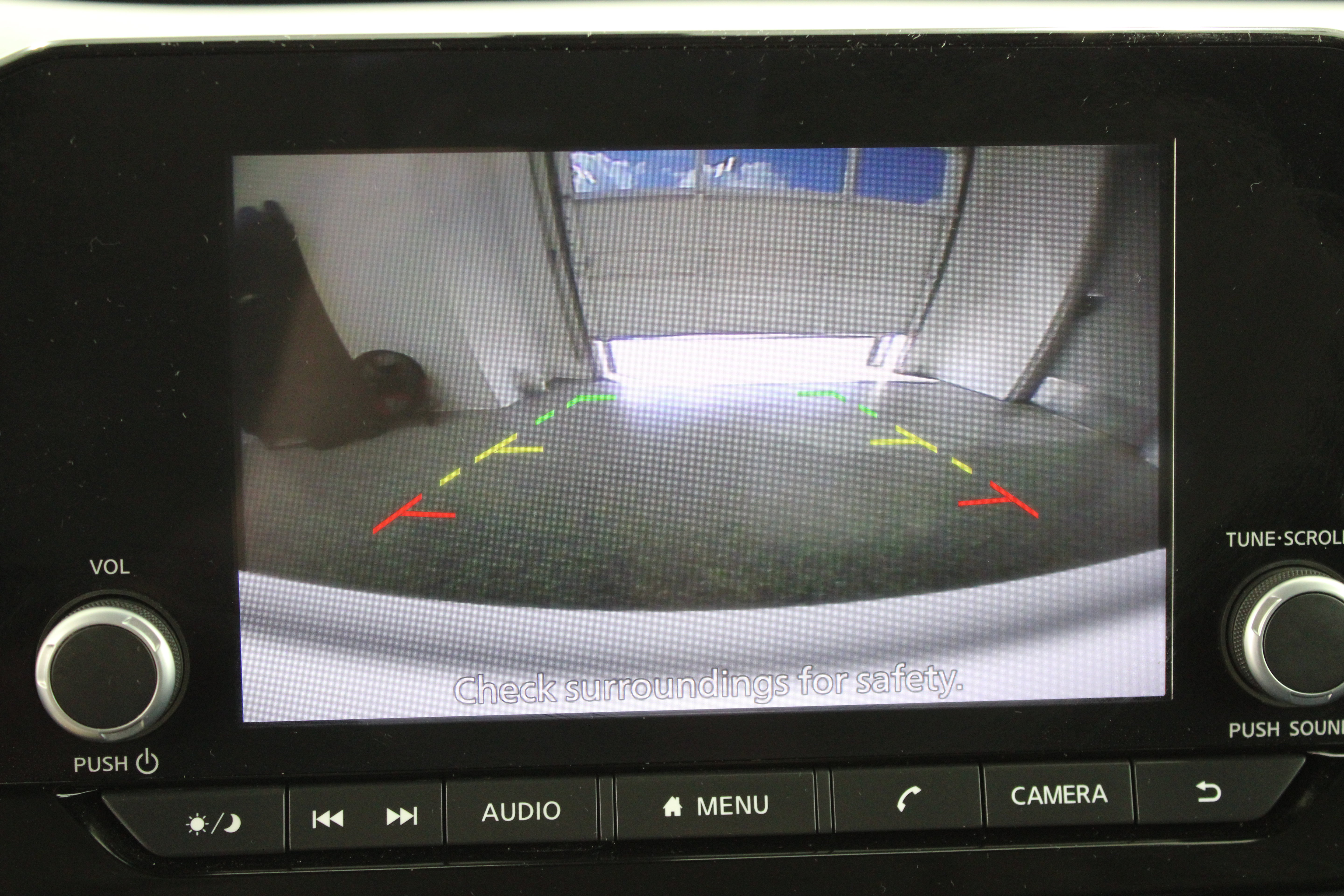 Used 2024 Nissan Pathfinder S FWD image 21