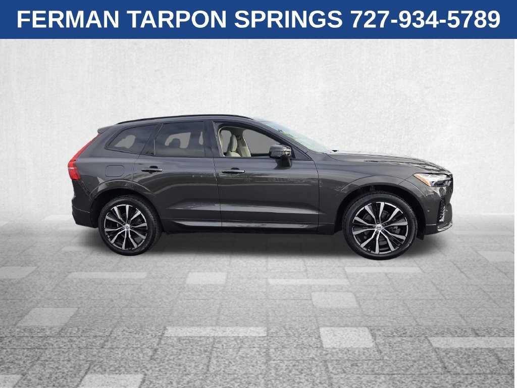 Certified 2024 Volvo XC60 B5 Plus w/ Protection Package Premier AWD/4WD image 9