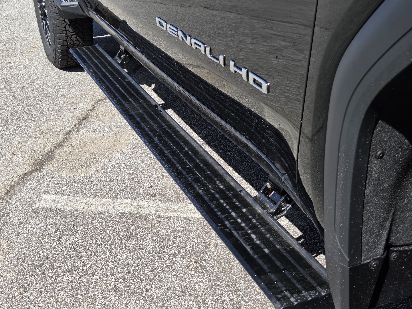 New 2026 GMC Sierra 2500 Denali Ultimate w/ Max Trailering Package AWD/4WD image 23