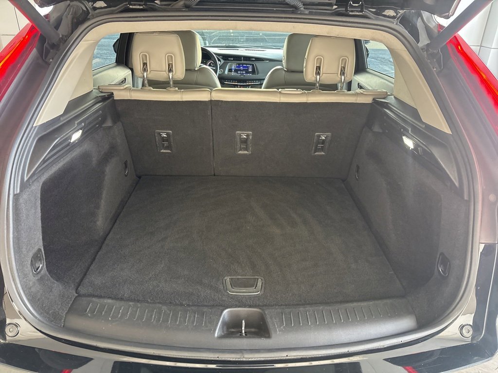 Used 2022 Cadillac XT4 Luxury image 26