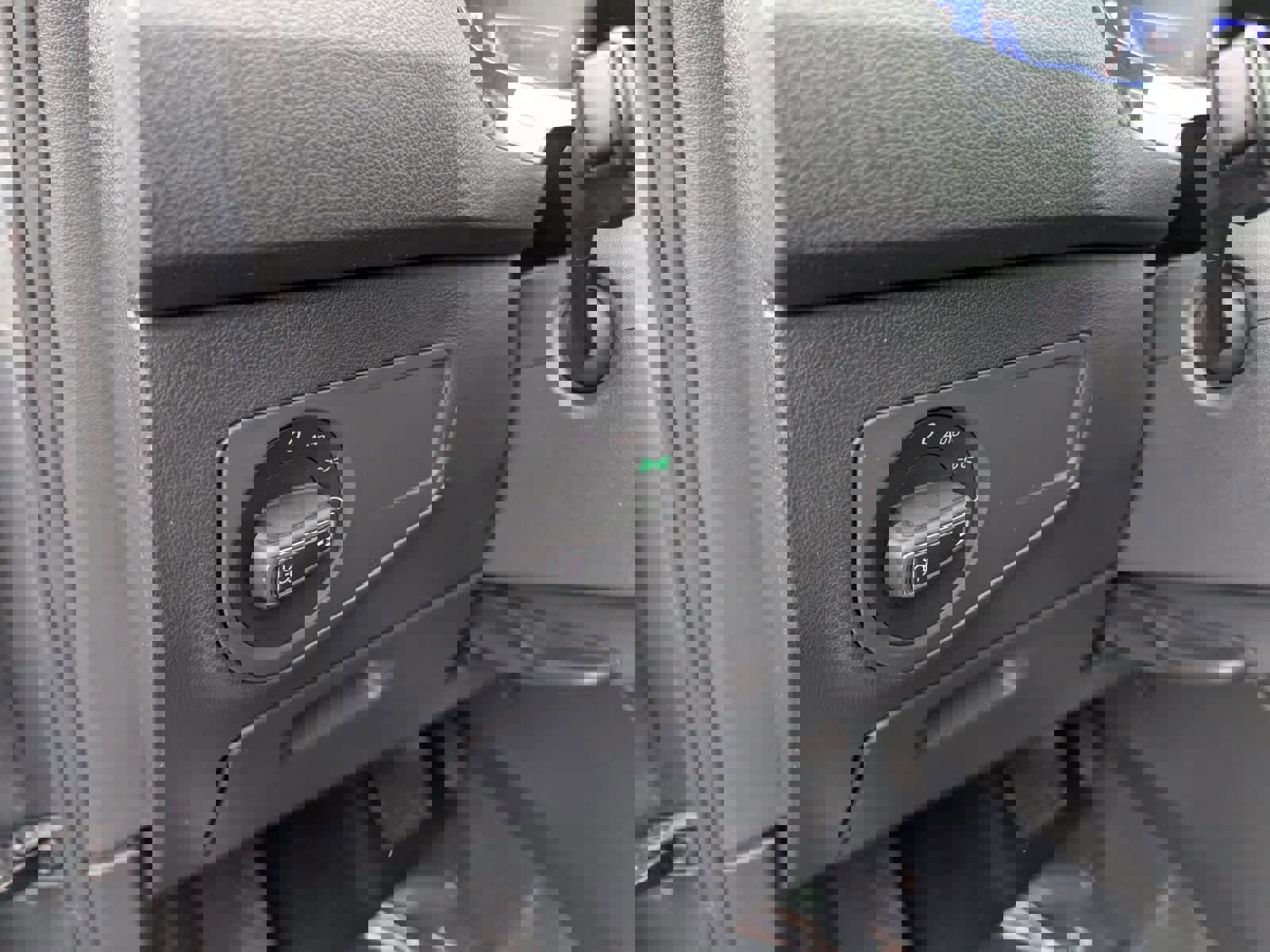 Used 2023 Volkswagen Tiguan SE image 20